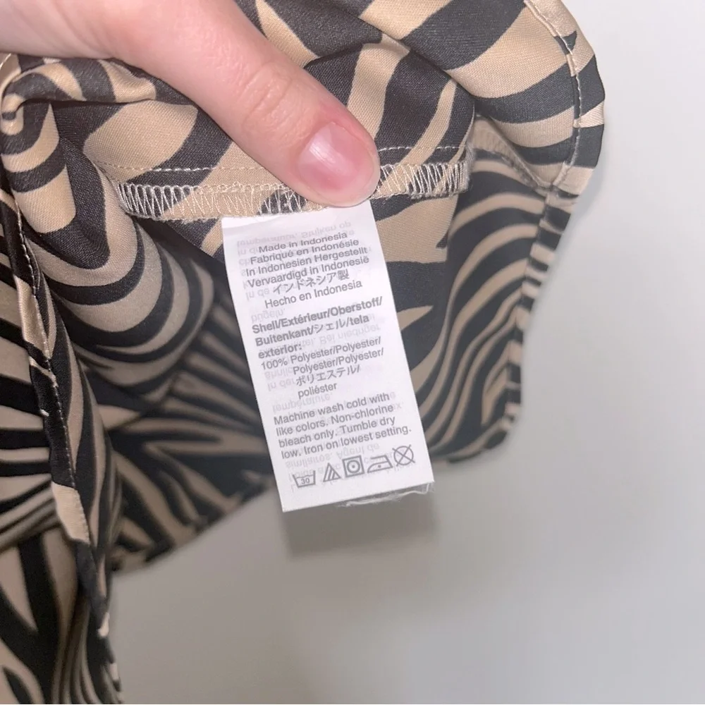 J Crew Factory Zebra Printed Tank Top - Picture 4 of 6